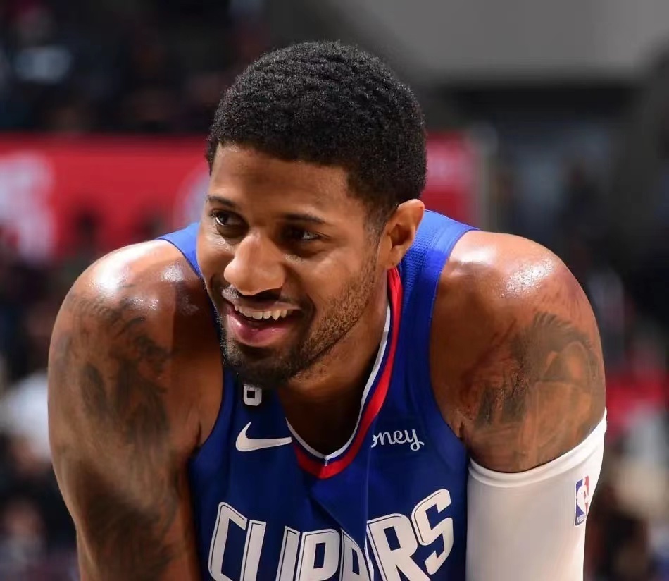 灰熊横扫上海队,乔治惊艳四座 灰熊横扫上海队,乔治惊艳四座