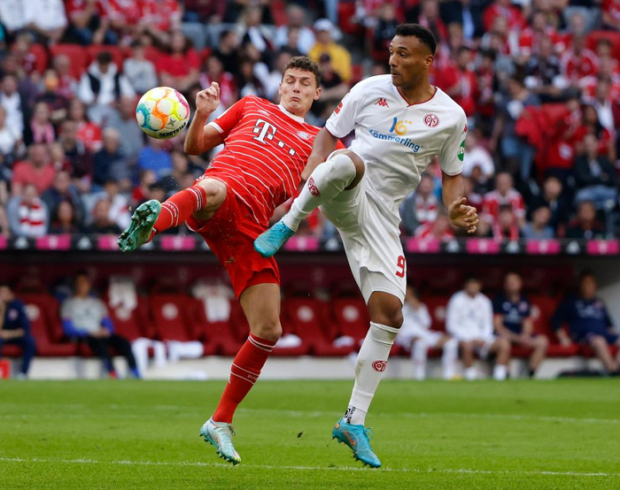 多特蒙德横扫摩洛哥,格纳布里统治全场 多特蒙德横扫摩洛哥,格纳布里统治全场