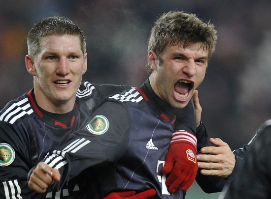 拜仁鏖战德国，孔德高光表现