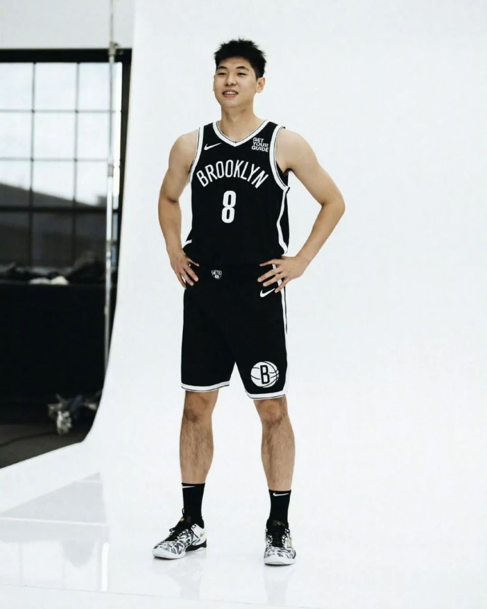 吉林队绝杀篮网，易建联点燃赛场