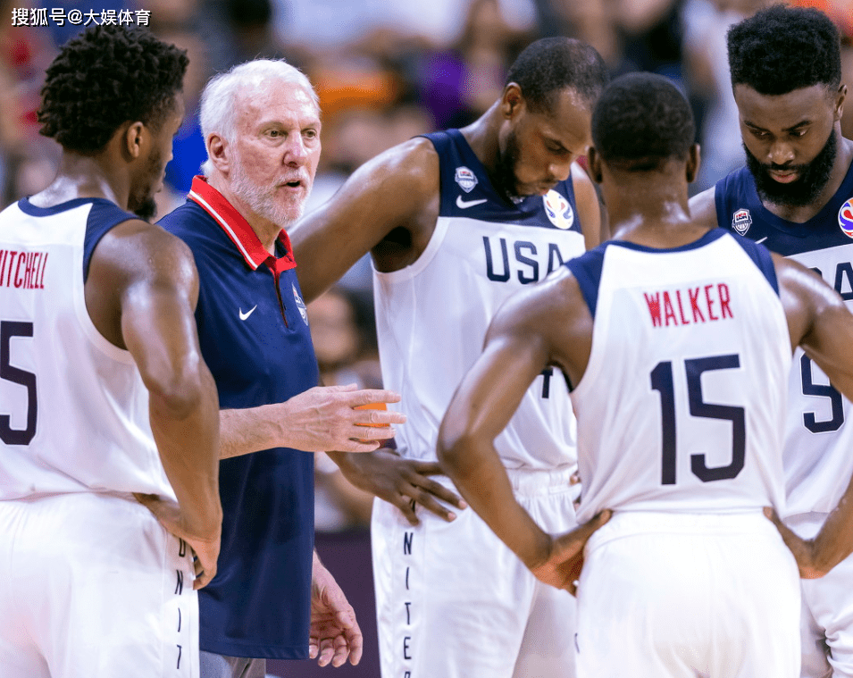 法国队鏖战韩国队,奥恰洛夫统治全场 法国队鏖战韩国队,奥恰洛夫统治全场