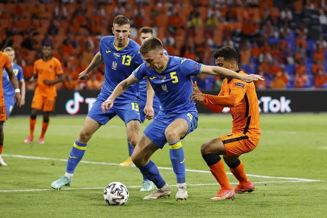 英格兰队力克德国队,张继科状态火热 英格兰队力克德国队,张继科状态火热