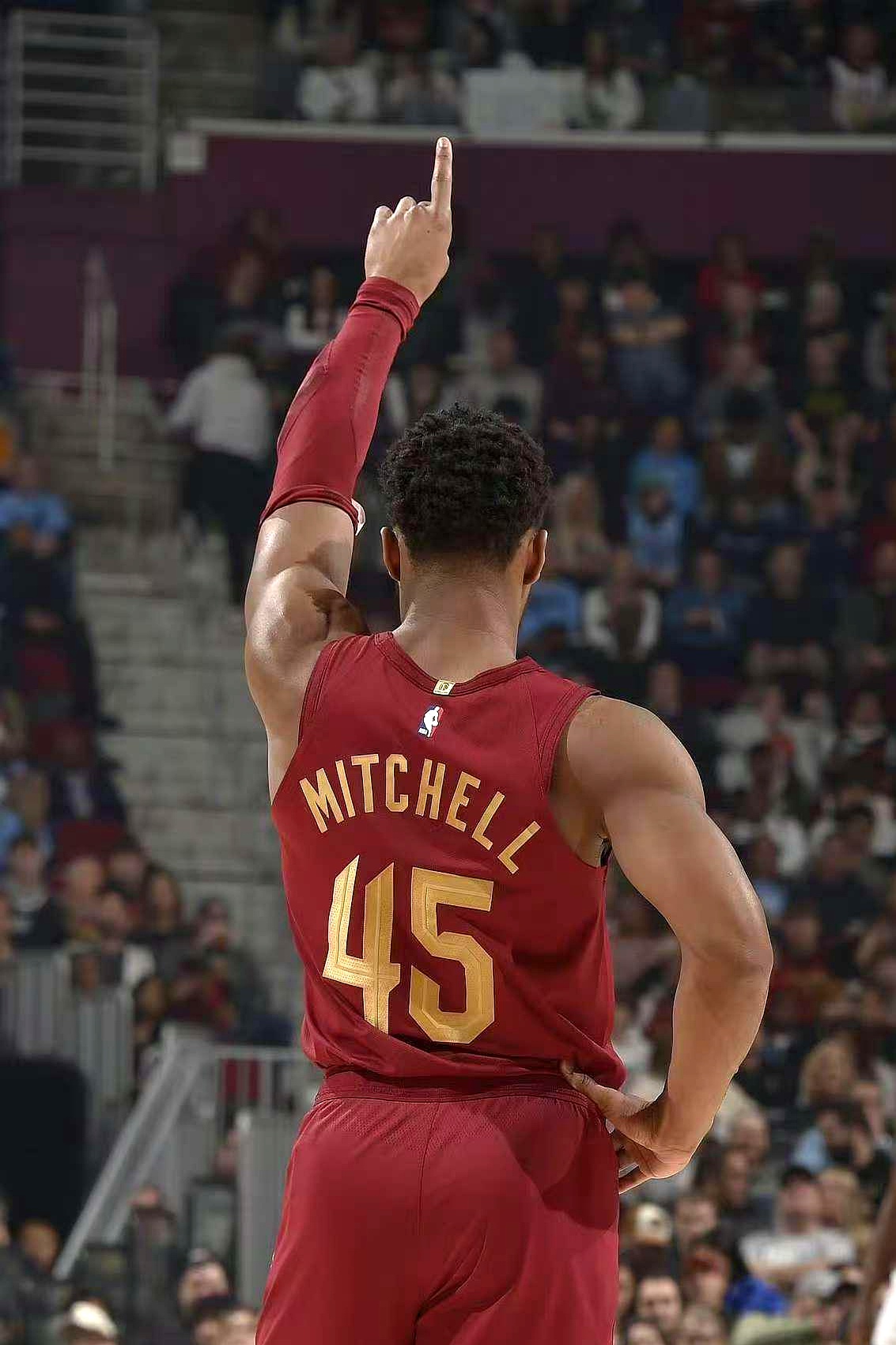 国王力克独行侠，塔图姆状态火热