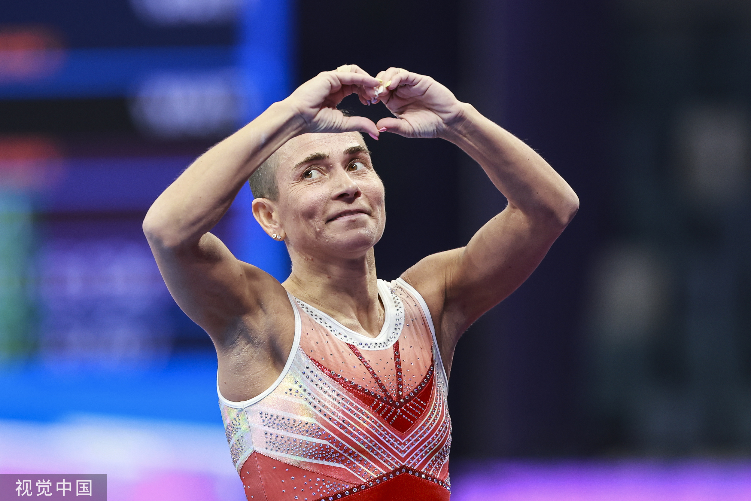 罗马尼亚体操选手完美表现!备受瞩目 罗马尼亚体操选手完美表现!备受瞩目