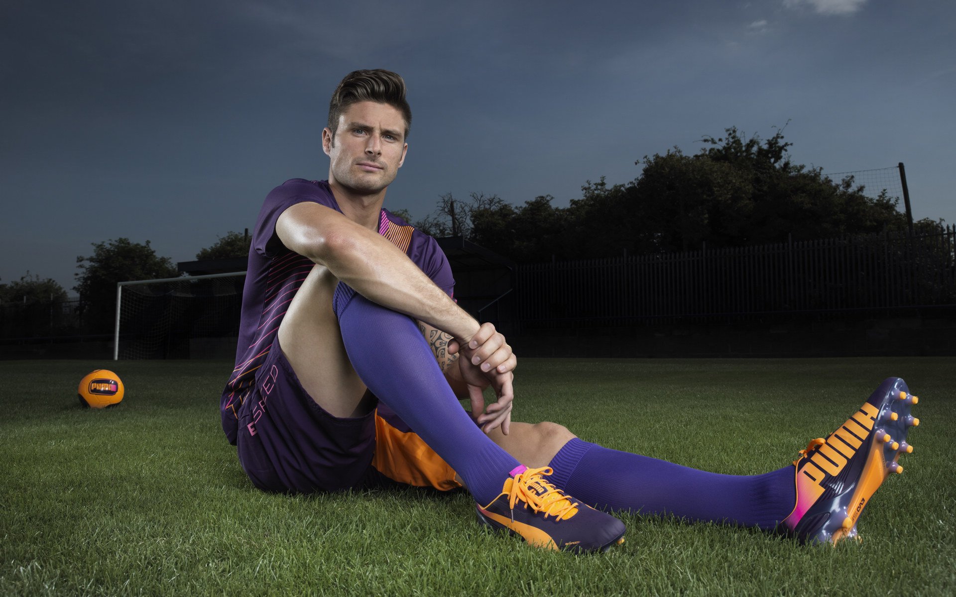 奥运前哨战，克莱·汤普森鏖战山西，勇士之魂于关键时刻觉醒