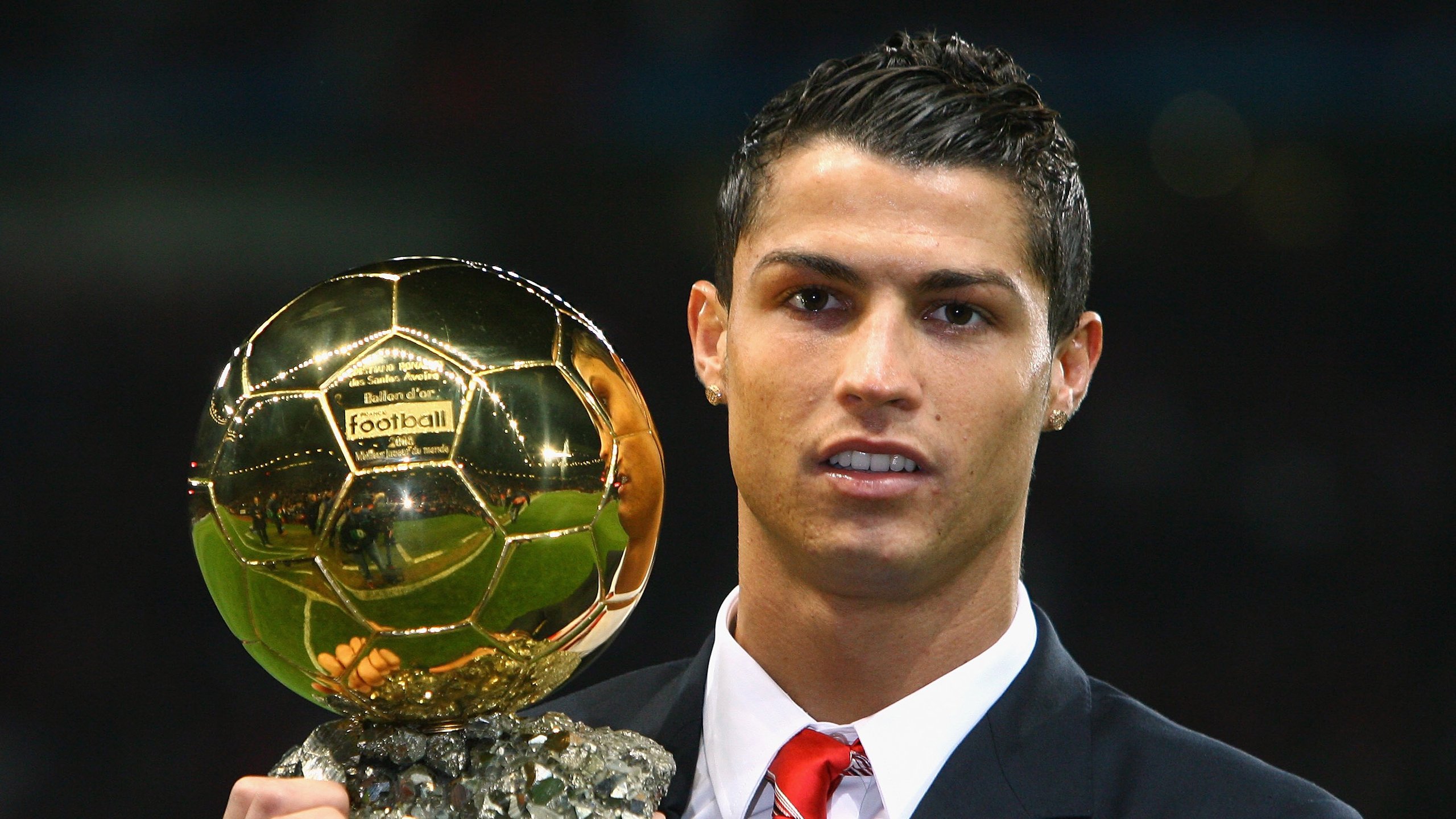 德甲争冠战焦点战,拜仁与多特的终极对决