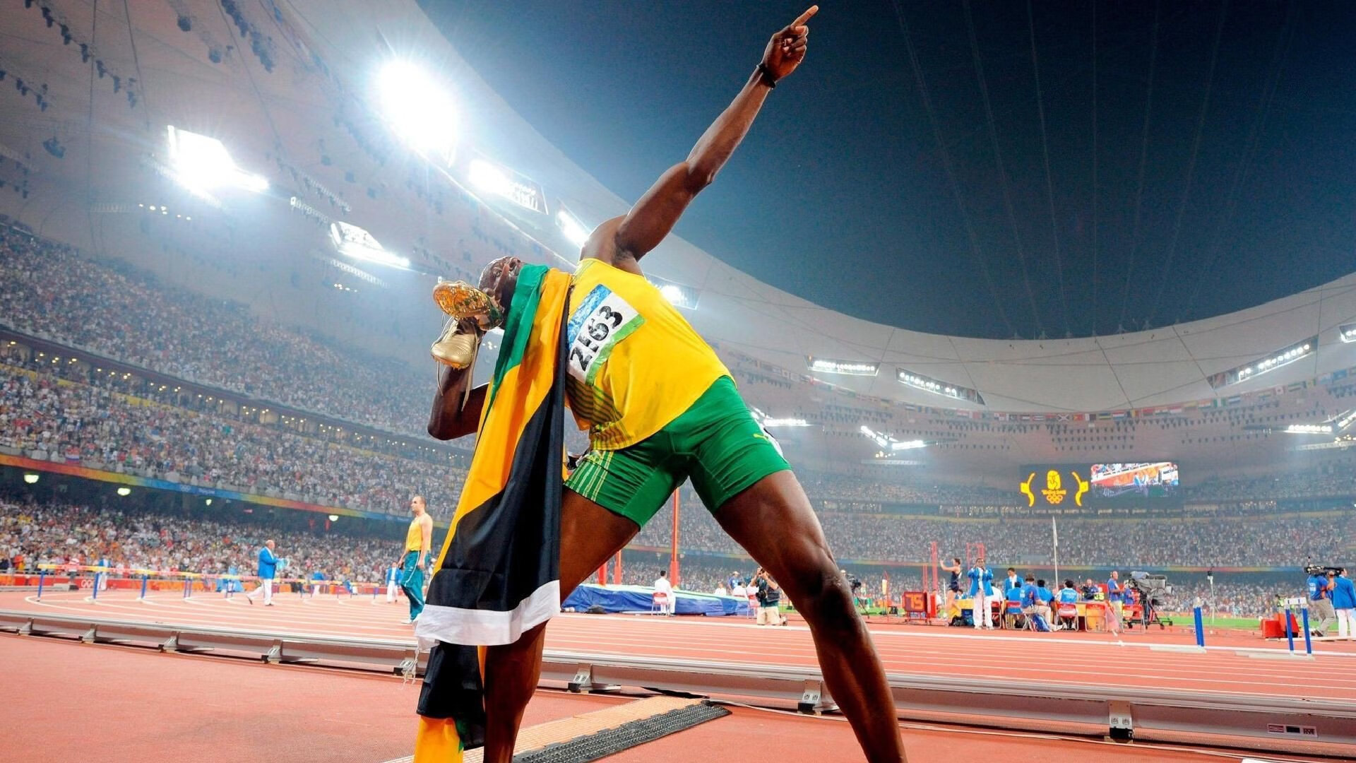 孔德一锤定音,加拿大足球历史性战胜加纳的背后